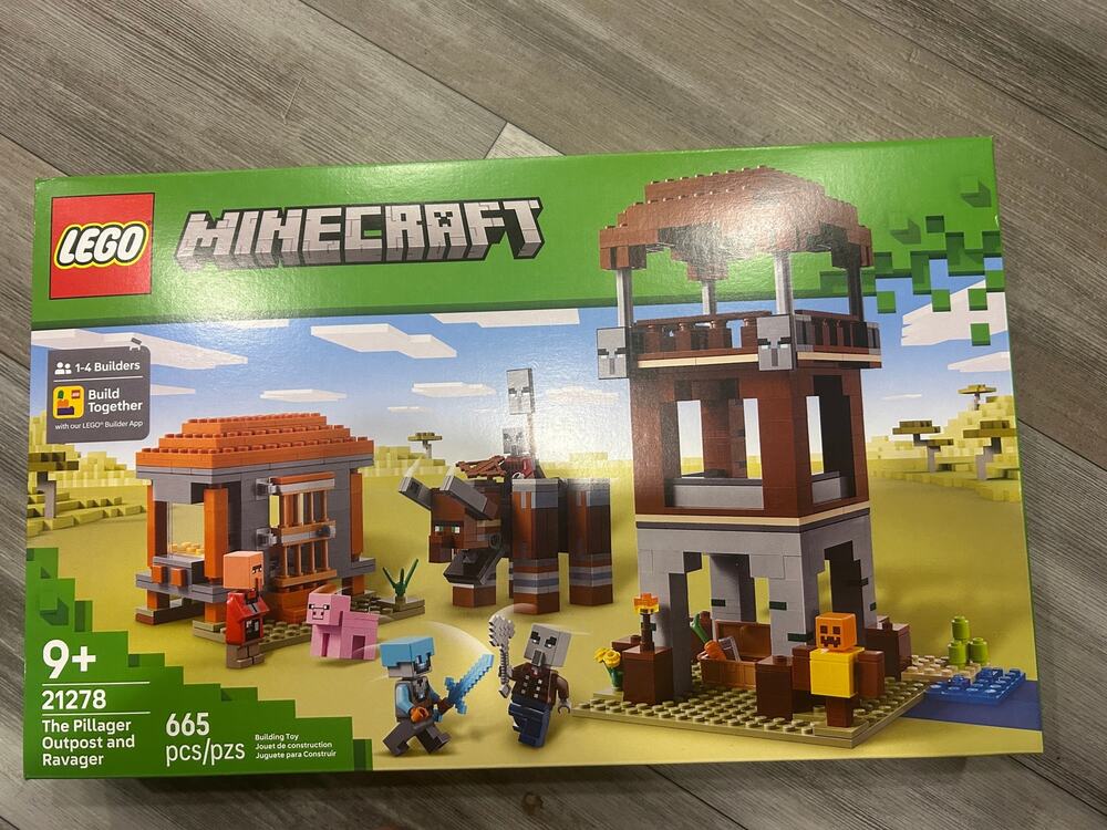 LEGO Minecraft 21278 The Pillager Outpost & Ravager 665 Pc New Sealed 9+ Age